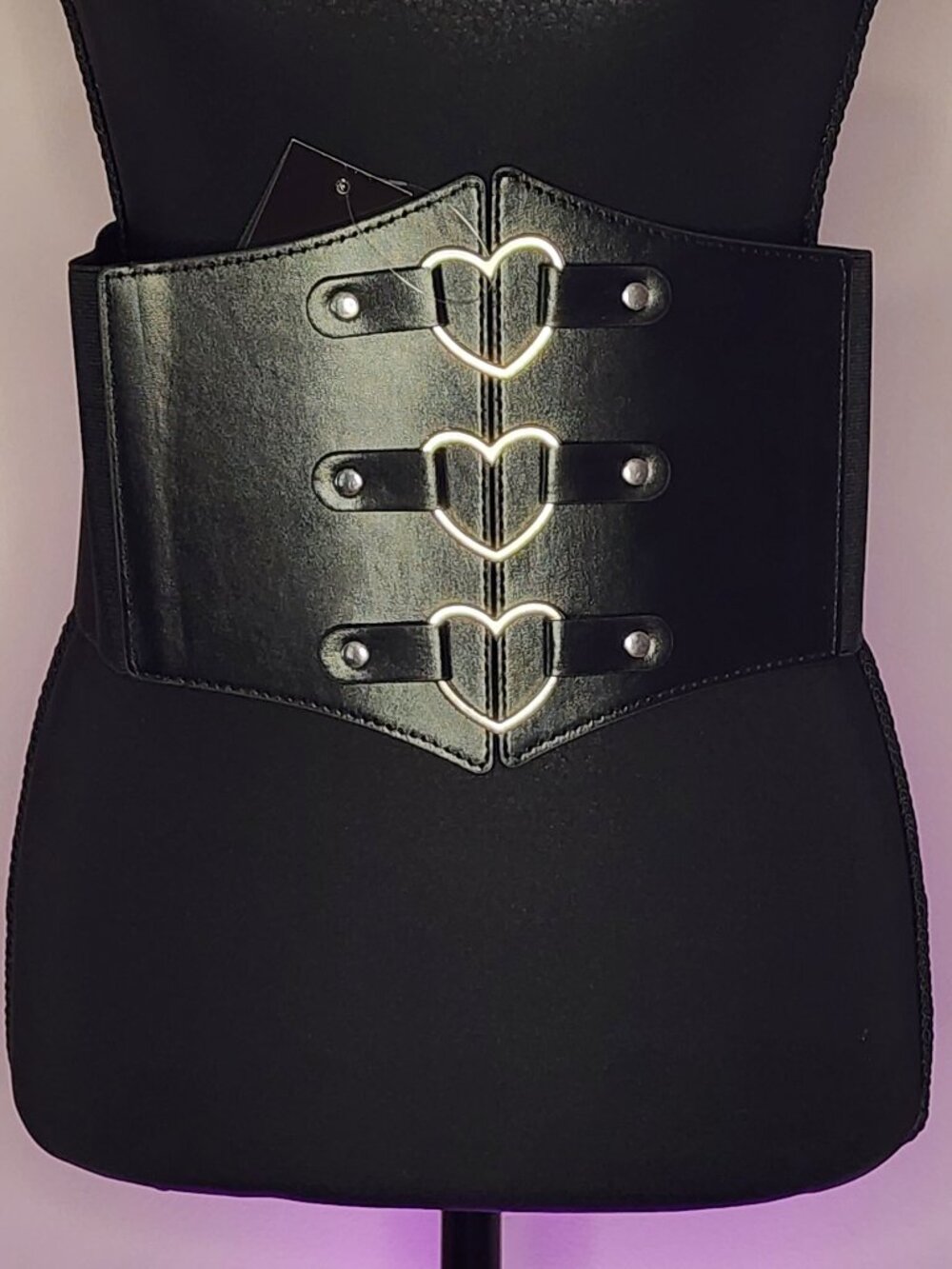 Hot Topic - Black Heart Buckle Underbust Corset Plus Size